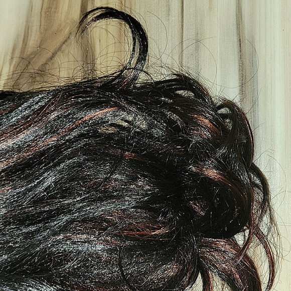 NWOT Drawstring Ponytail - Picture 3 of 10